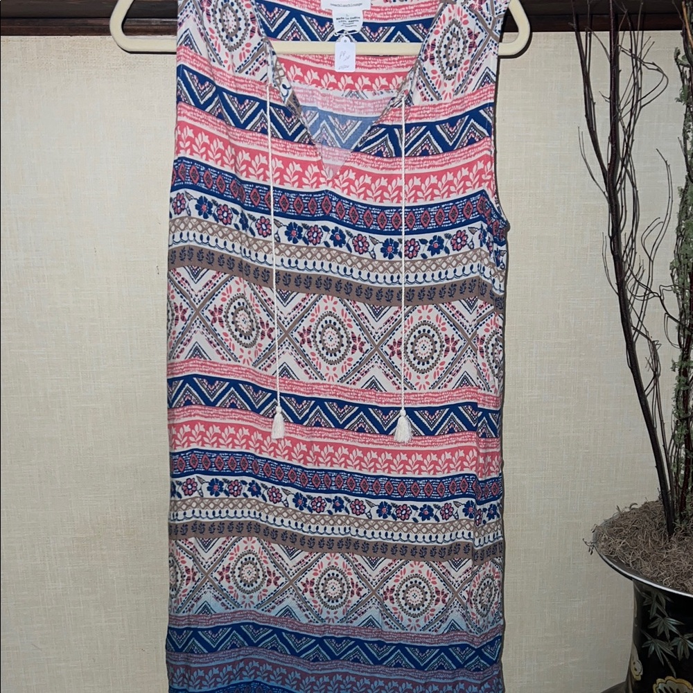 beachlunchlounge Coral, Navy & Cream Printed shift dress size large